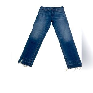 ❤️❤️WHITE HOUSE BLACK MARKET JEANS